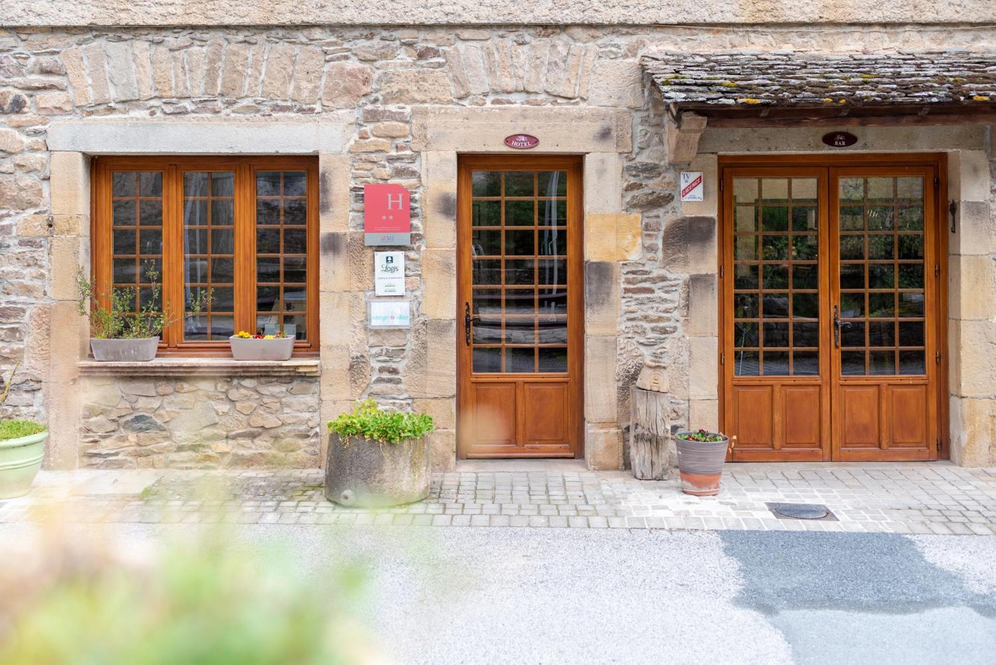 Hotel Restaurant Le Relays Du Chasteau - Logis Hotel Brousse-le-Chateau 外观 照片
