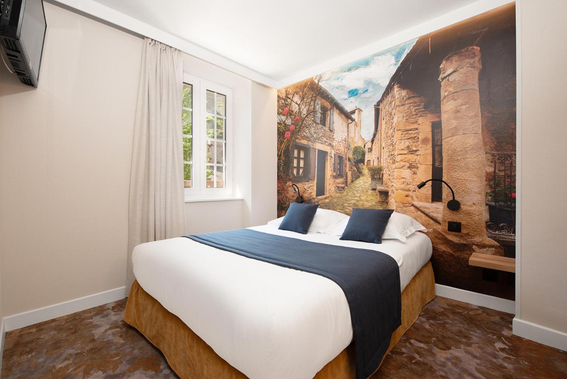 Hotel Restaurant Le Relays Du Chasteau - Logis Hotel Brousse-le-Chateau 外观 照片